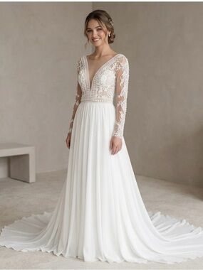 Exquisite Ivory Lace Bridal Gown